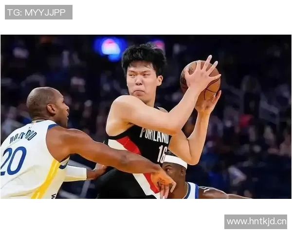 林书豪鼓励凡博勇敢追梦期待瀚森在新赛季的精彩表现