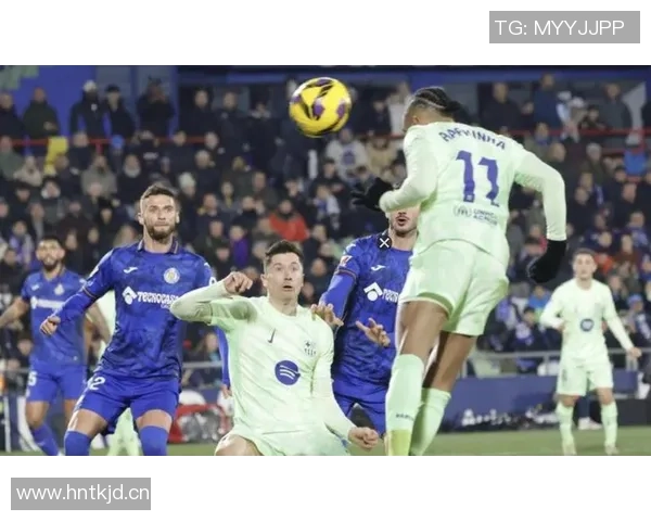 费尔明社媒庆祝德比胜利助攻双响巴萨红蓝色荣耀再现