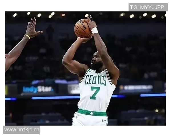 杰伦布朗谈塔图姆恢复情况期待他做出最佳选择助力球队发展